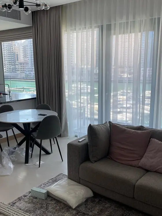 Vida Dubai Marina - curtains and blinds installation in Dubai Marina