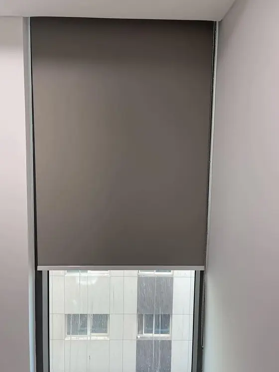 Al Seef Tower - curtains and blinds installation in JLT