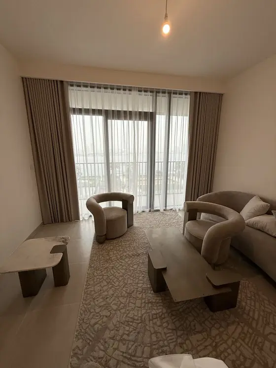 Bluewaters Residence 5 - curtains and blinds installation in Palm Jumeirah