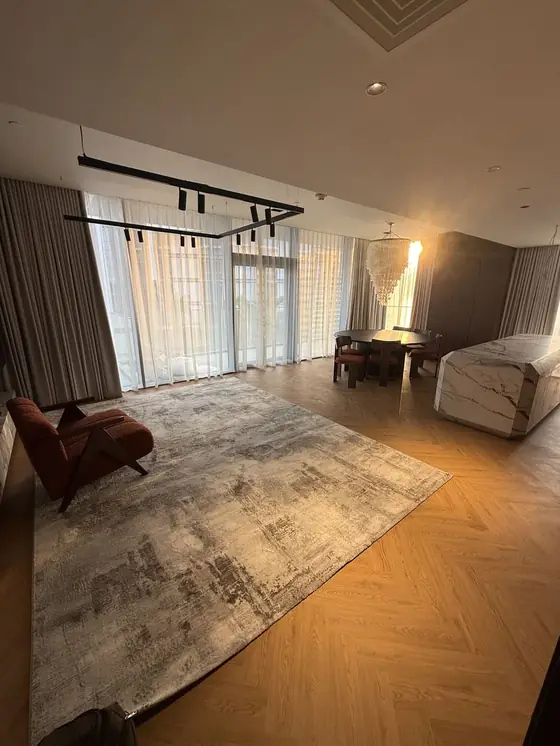 Bluewaters Residence 5 - curtains and blinds installation in Palm Jumeirah