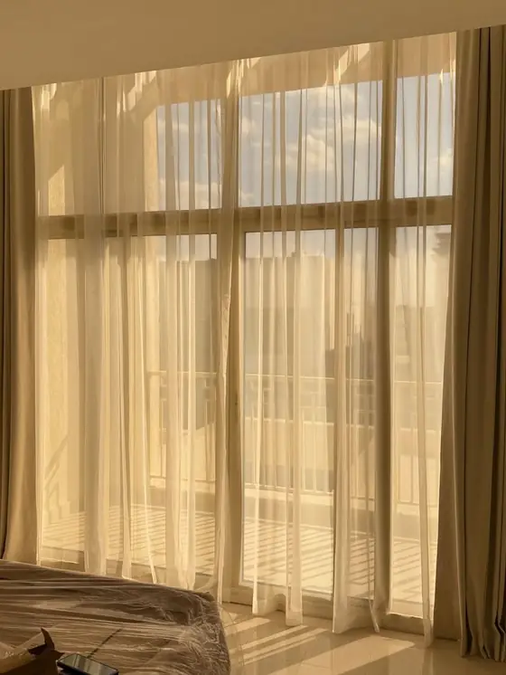 Meadows - curtains and blinds installation in The Meadows