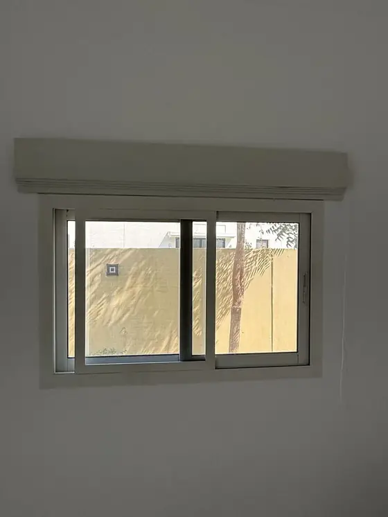 The Meadows Residence - curtains and blinds installation in The Meadows